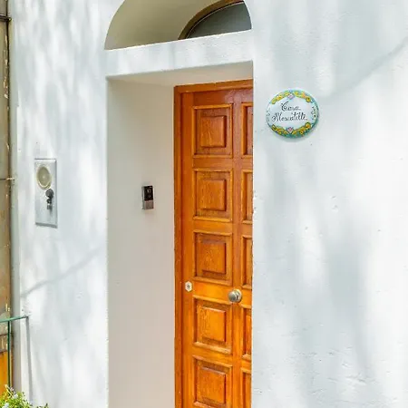 Holiday home Yourhome - Casa Moscatelli 150 Steps *
