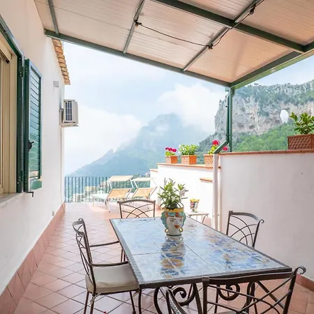 Holiday home Yourhome - Casa Moscatelli 150 Steps